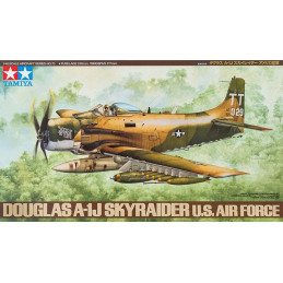 DOUGLAS A-1J SKYRAIDER