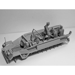 DOTACION DE VEHICULO DE MANDO ALEMAN -1/35- ICM 35644