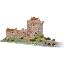 CASTILLO  EILAN DONAN  (900 x 340 x 230 mm) 1/135