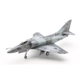 McDONNELL DOUGLAS A-4 E SKYHAWK "TOP GUN" -Escala 1/48- Hasegawa 07523