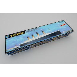 TRANSATLANTICO R.M.S. TITANIC (Luces LED) Escala 1/200 Trumpeter 03719