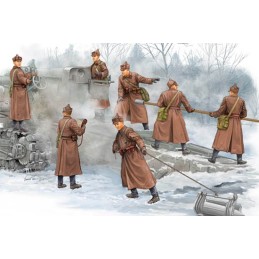 ARTILLEROS SOVIETICOS (Obus B4) -Escala 1/35- TRUMPETER 00427