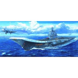 PORTAAVIONES KUZNETSOV -Escala 1/700- Trumpeter 05713