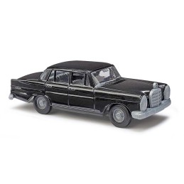 MERCEDES BENZ 220 NEGRO - ESCALA H0 - BUSCH 89100