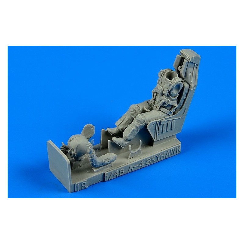 ASIENTO EYECTABLE A-4 & PILOTO -Escala 1/48- AeroBonus 480 078