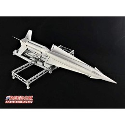 MISIL ANTIAEREO NIKE HERCULES MIM-14 -Escala 1/35- Freedom Model Kit 15106