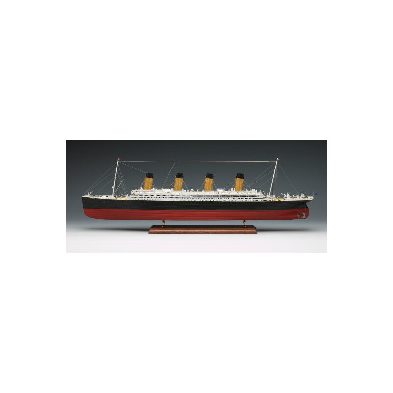 TRANSATLANTICO R.M.S. TITANIC 1/250