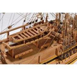 H.M.S. Bounty 1:60 AMATI 1432