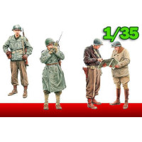 FIGURAS PLASTICO 1/35